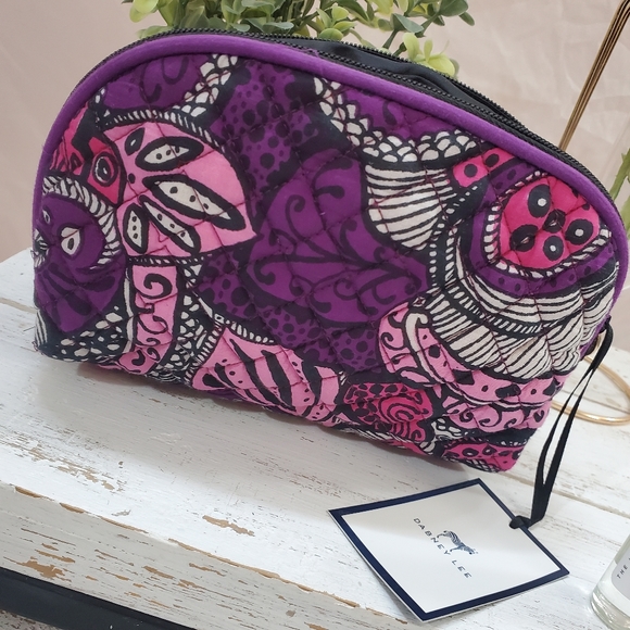 Dabney Lee Makeup Case & The Lyfestyle Co. Temple Rub Calming EssOil. Bundle - Picture 3 of 12